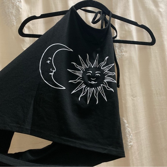 Moon and Sun Cropped Self-Tie Halter Top NWOT - Picture 2 of 8